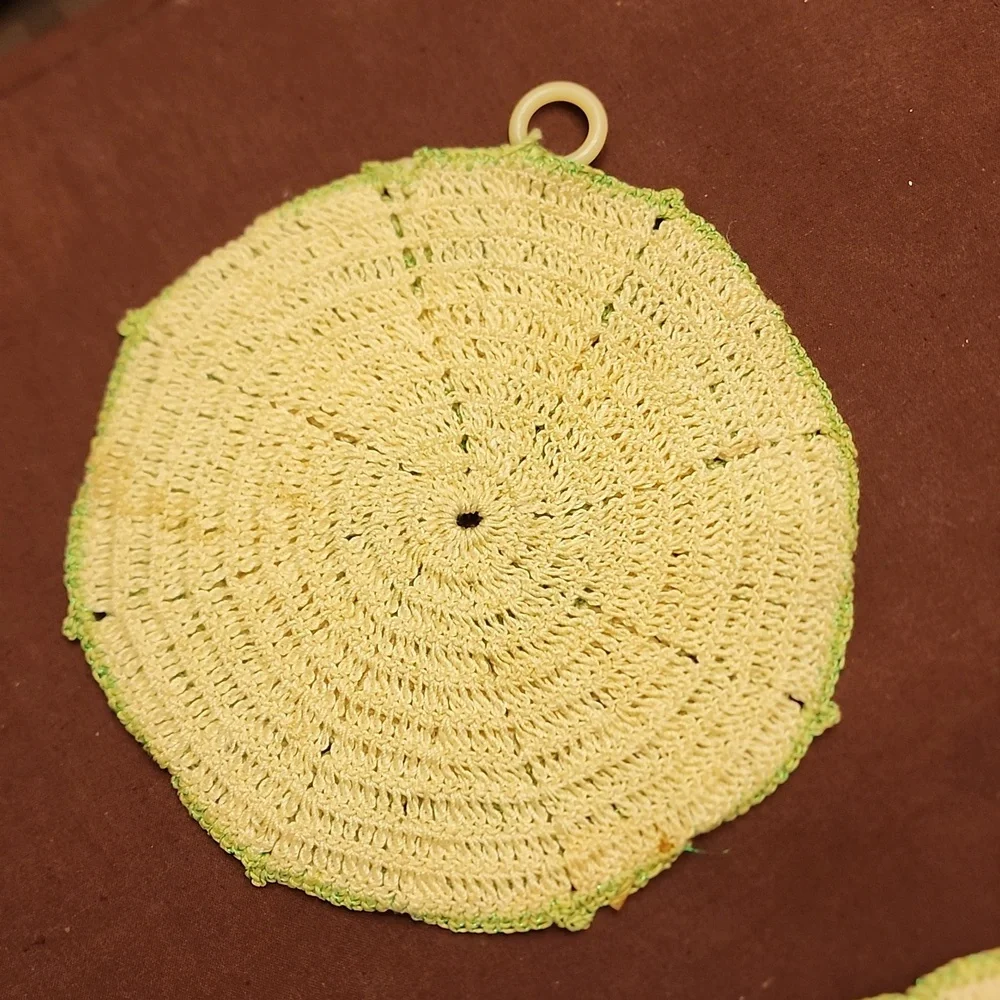 Vintage handmade crochet pot holders 2 pieces